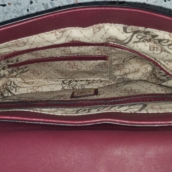 1981 Guess Vintage Suede Burgundy Purse - Picture 4 of 4